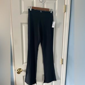 Leggins with flare bottoms